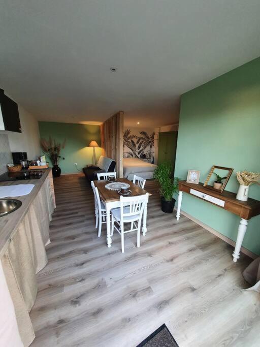 Au Calme Apartment *